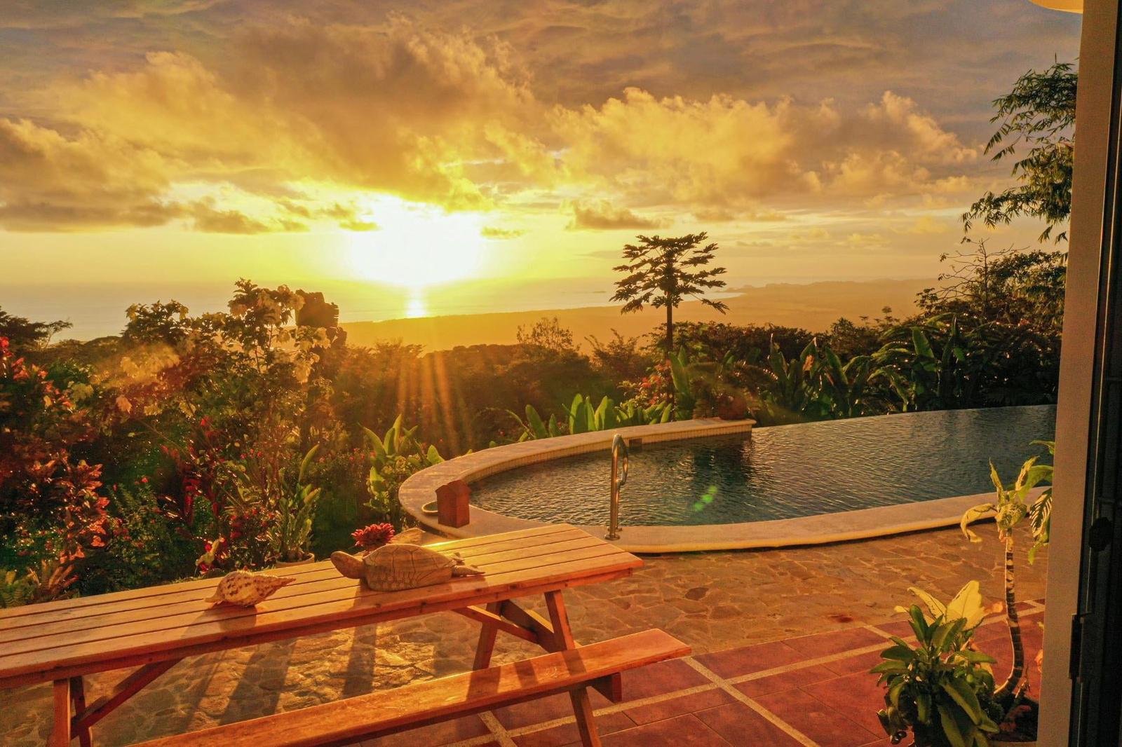 3 Bedroom Ocean-View Home for Sale, Hills Of Portalon, Matapalo, Puntarenas, Costa Rica — photo 5