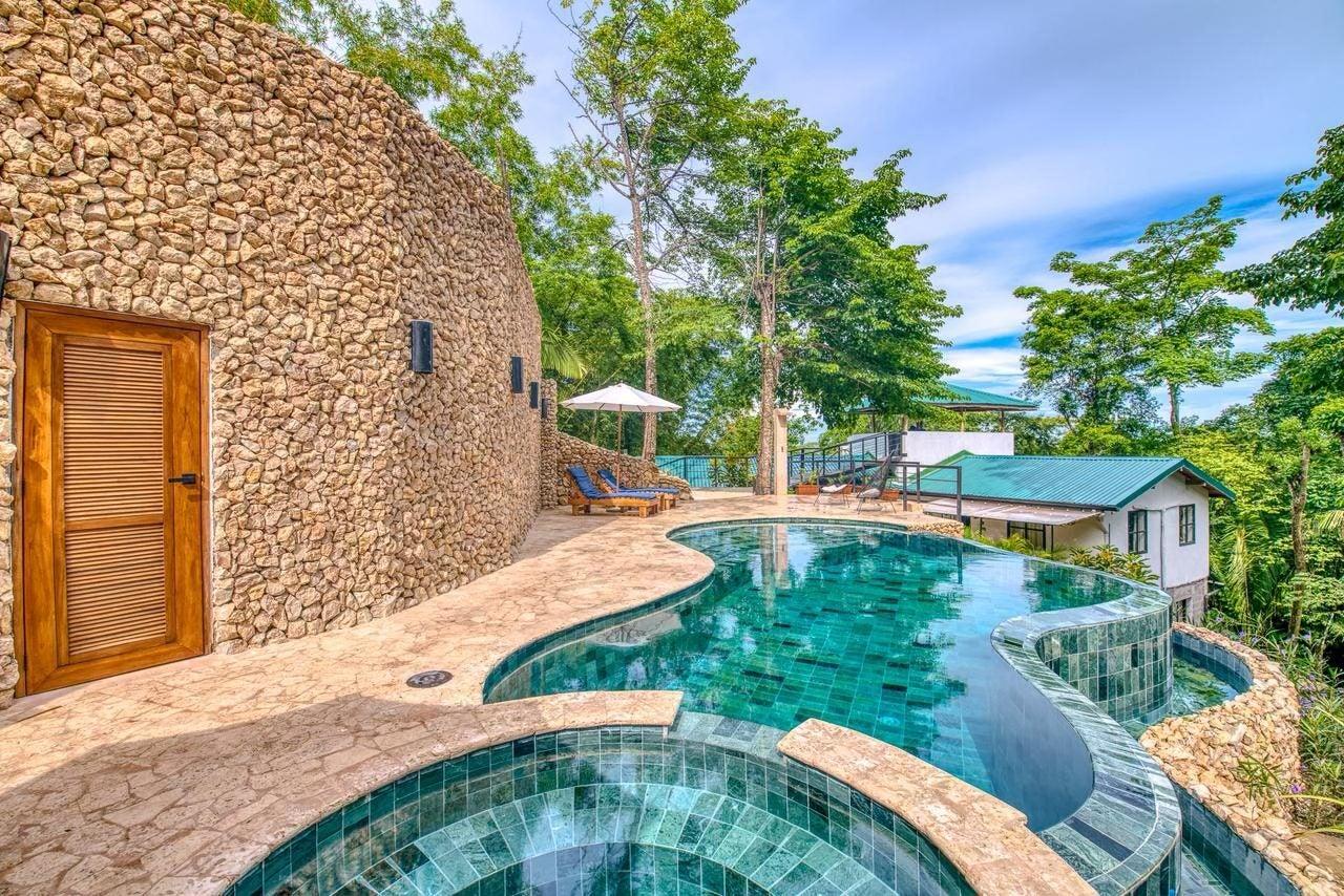 13 Bedroom Estate for Sale, Mal Pais, Santa Teresa, Costa Rica — photo 2