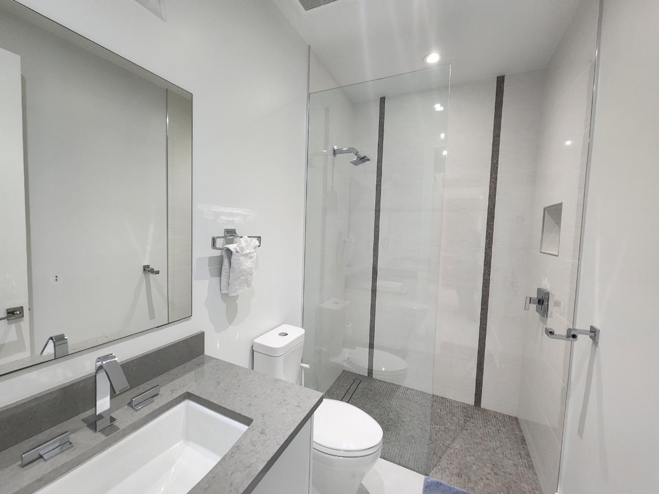 2-bedroom apartment in West Bay Street, Nassau — photo 5