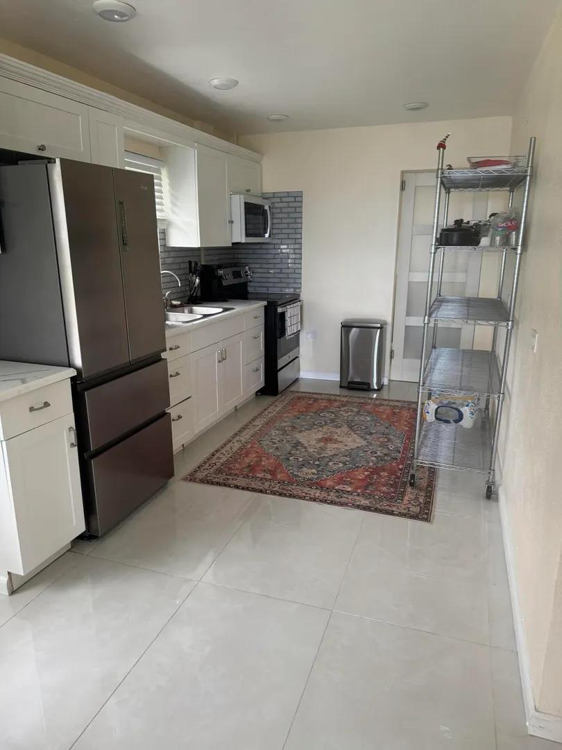 1-bedroom apartment in Caret Bay, St. Thomas, furnished — photo 4