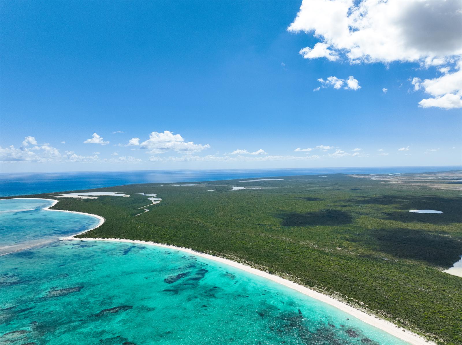 EAST CAICOS — photo 4