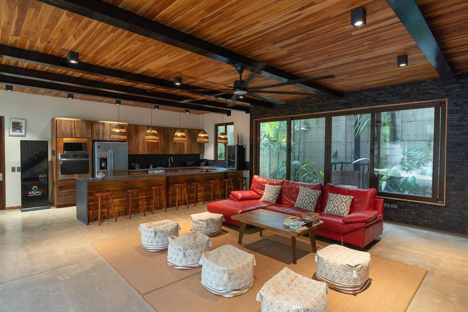 9 Room Boutique Hotel for Sale, Santa Teresa, Puntarenas, Costa Rica — photo 5