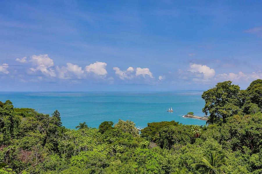 4 Bedroom Luxury Villa for Sale, Manuel Antonio, Puntarenas, Costa Rica — photo 4