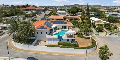 5 bedroom home for sale in Jan Thiel — photo 1