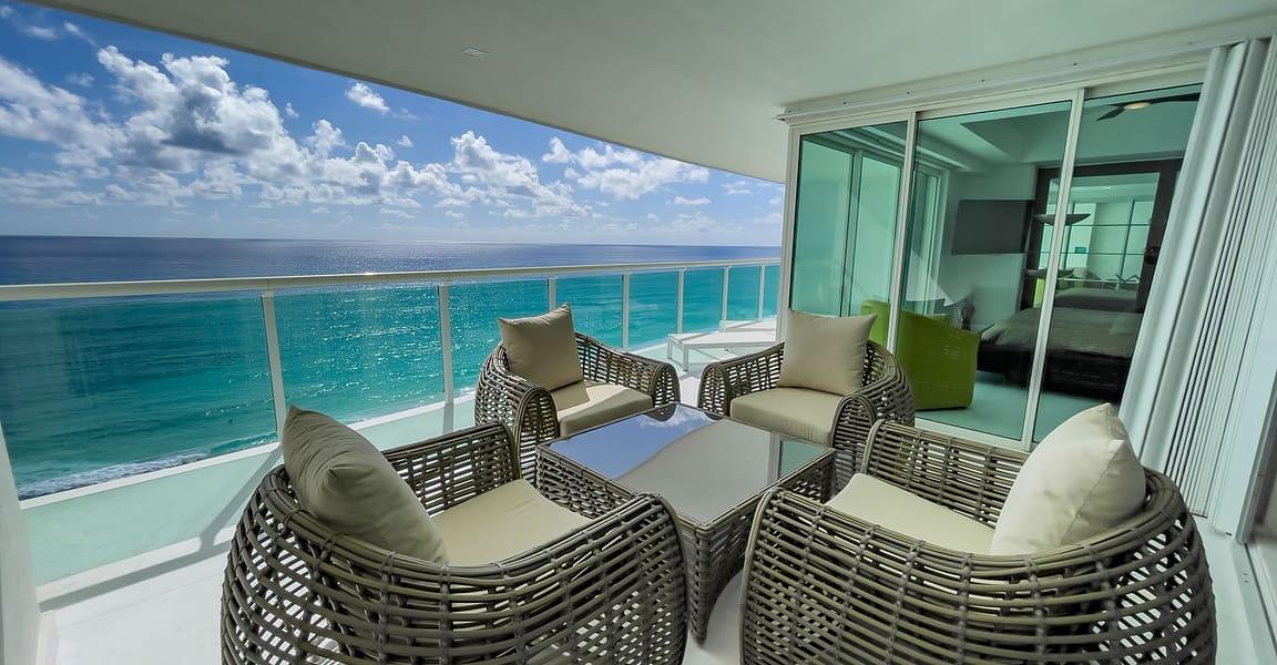 3 Bedroom Beachfront Apartment for Sale, Portofino, Cancun, Mexico — photo 5