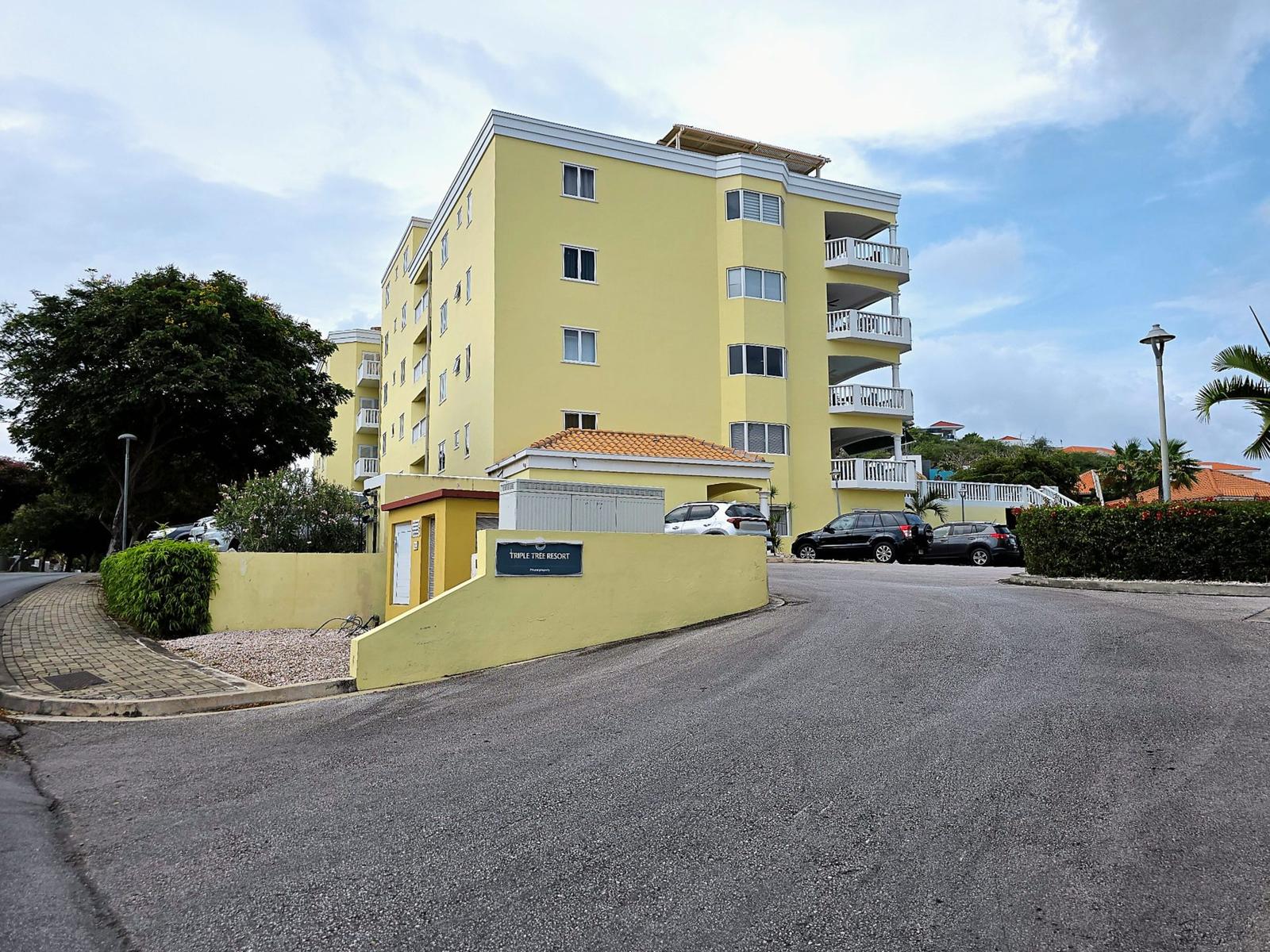 1 Bedroom Apartment for Rent in Triple Tree Resort, Blue Bay, Curaçao — photo 1