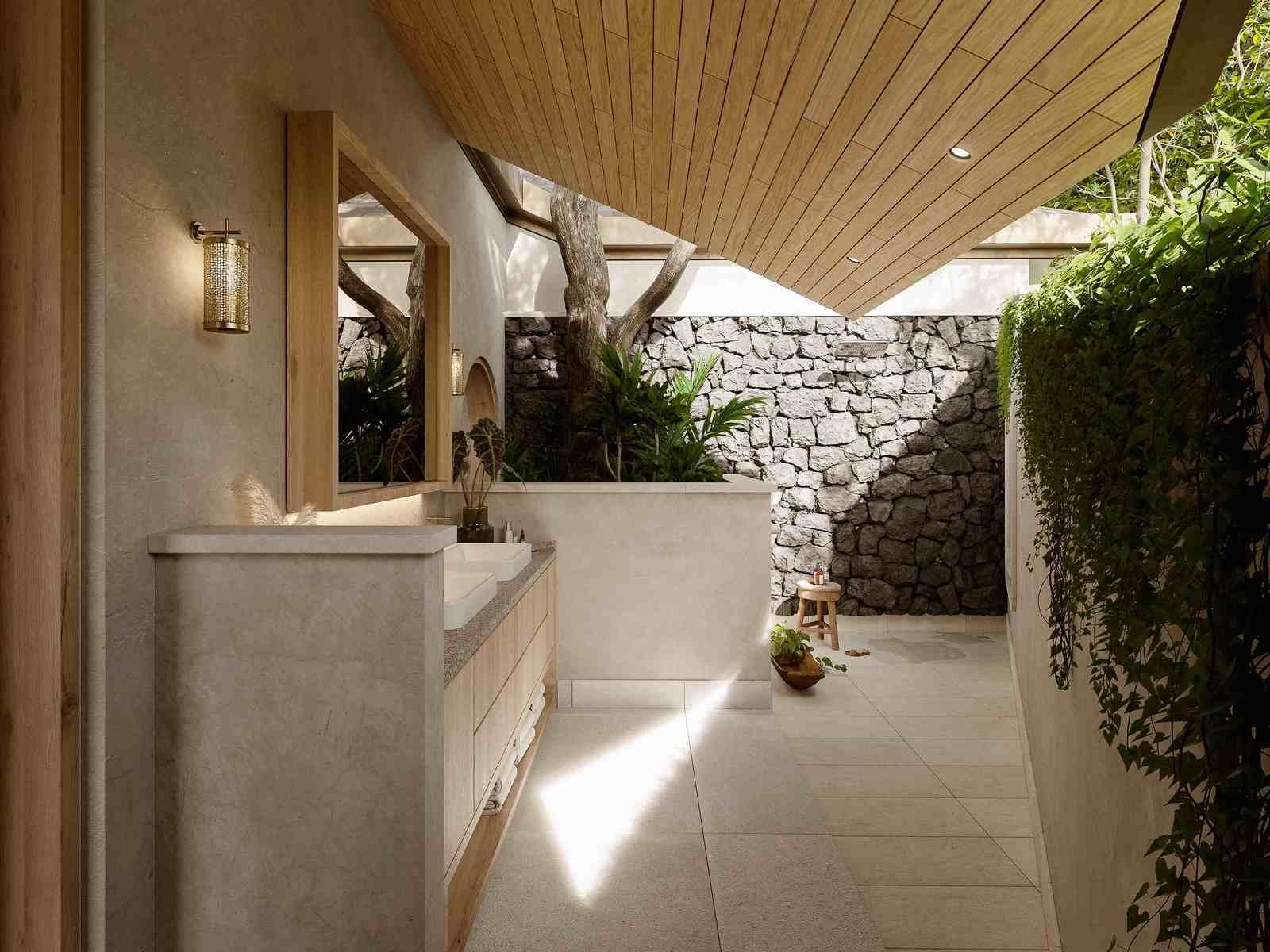 6 Bedroom Ocean-View Home for Sale in Uluwatu, El Tesoro, Tamarindo — photo 4