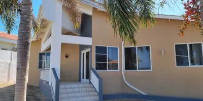 3 Bedroom House for Rent in Sunset Heights with Studio and Pool — photo 1