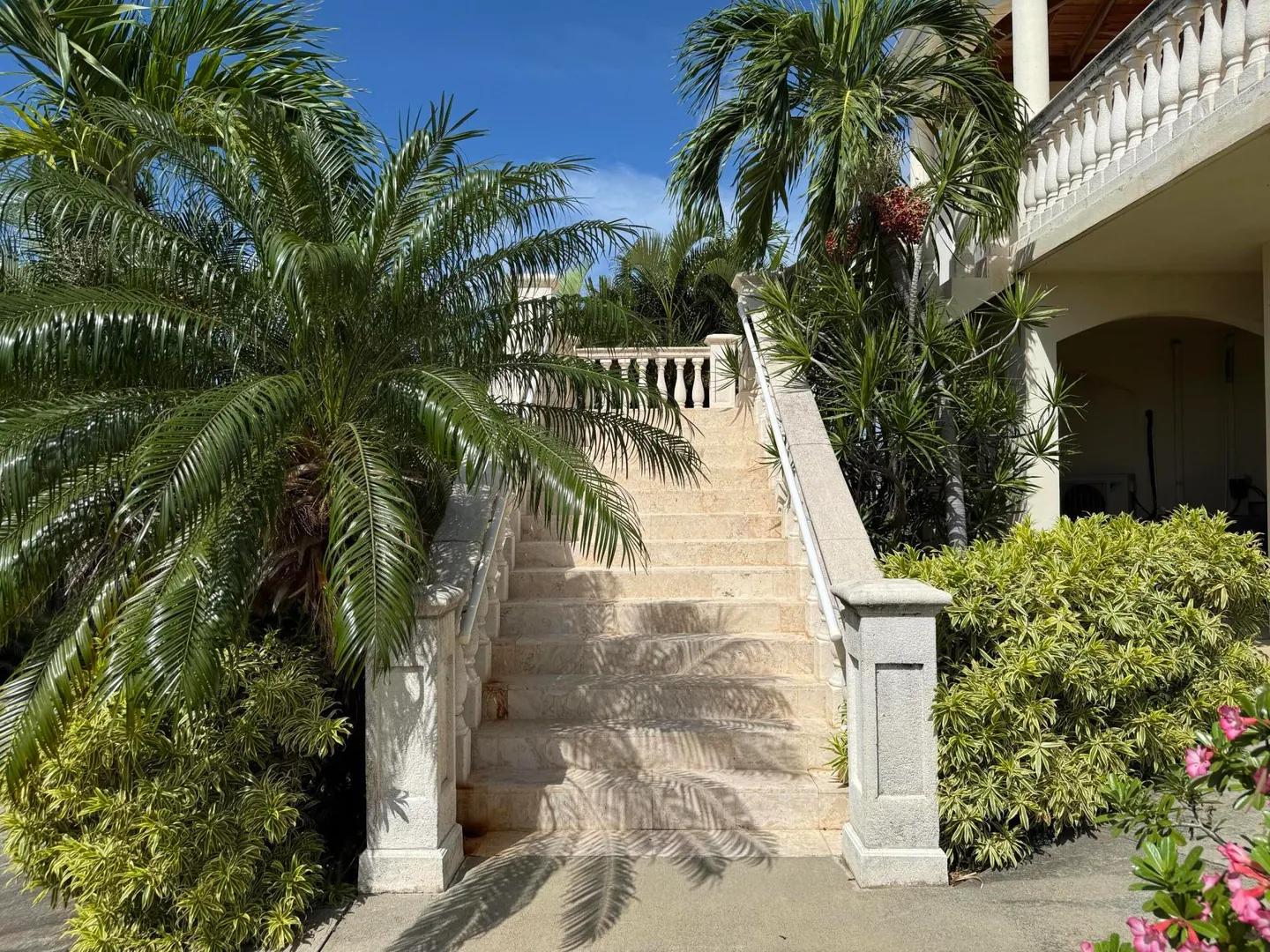 7 Bed 6 Bath Villa in St. Thomas, US Virgin Islands — photo 3