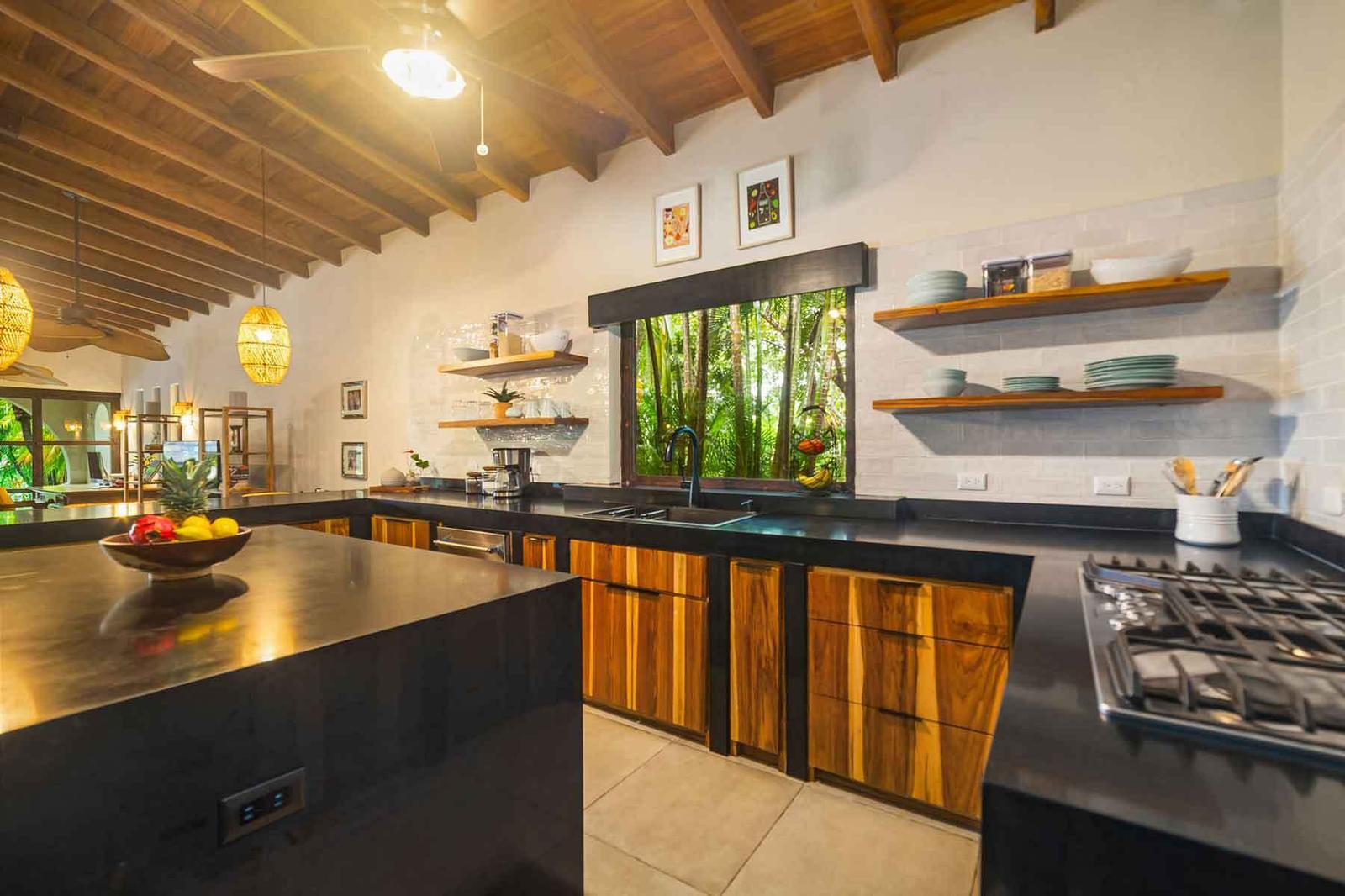 5 Bedroom Home for Sale, Rio Seco, Junquillal, Tamarindo, Guanacaste, Costa Rica — photo 5