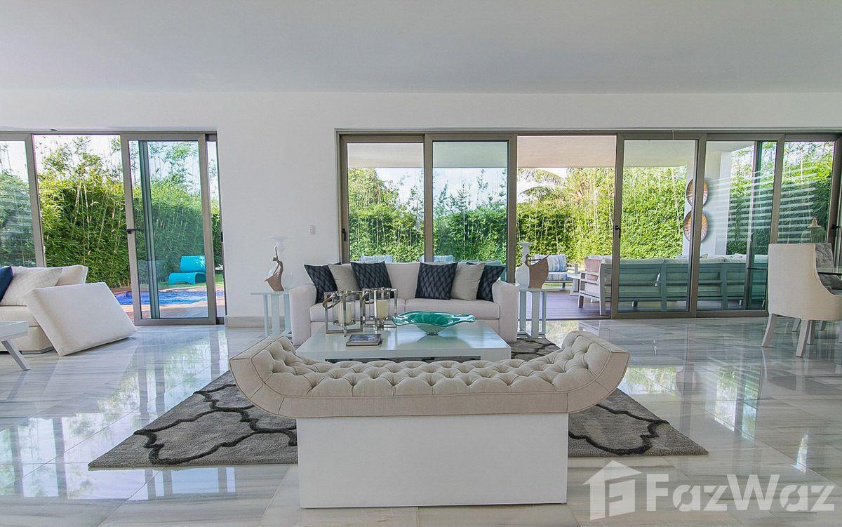 4 Bedroom House for Sale at Residencial Roble, Santiago De Los Caballeros — photo 4