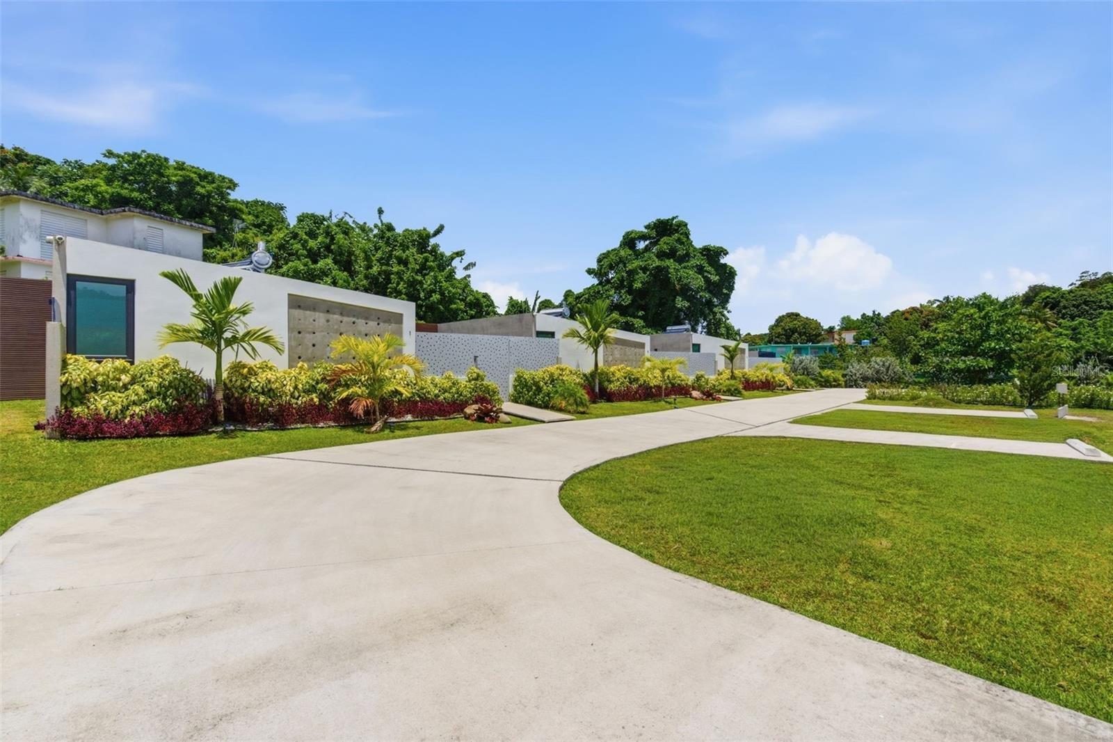 4-bedroom villa in Rio Grande, Puerto Rico — photo 1