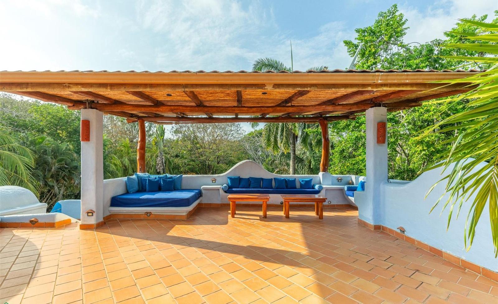 7 Bedroom Luxury Home for Sale, Las Delicias, Santa Teresa, Costa Rica — photo 4