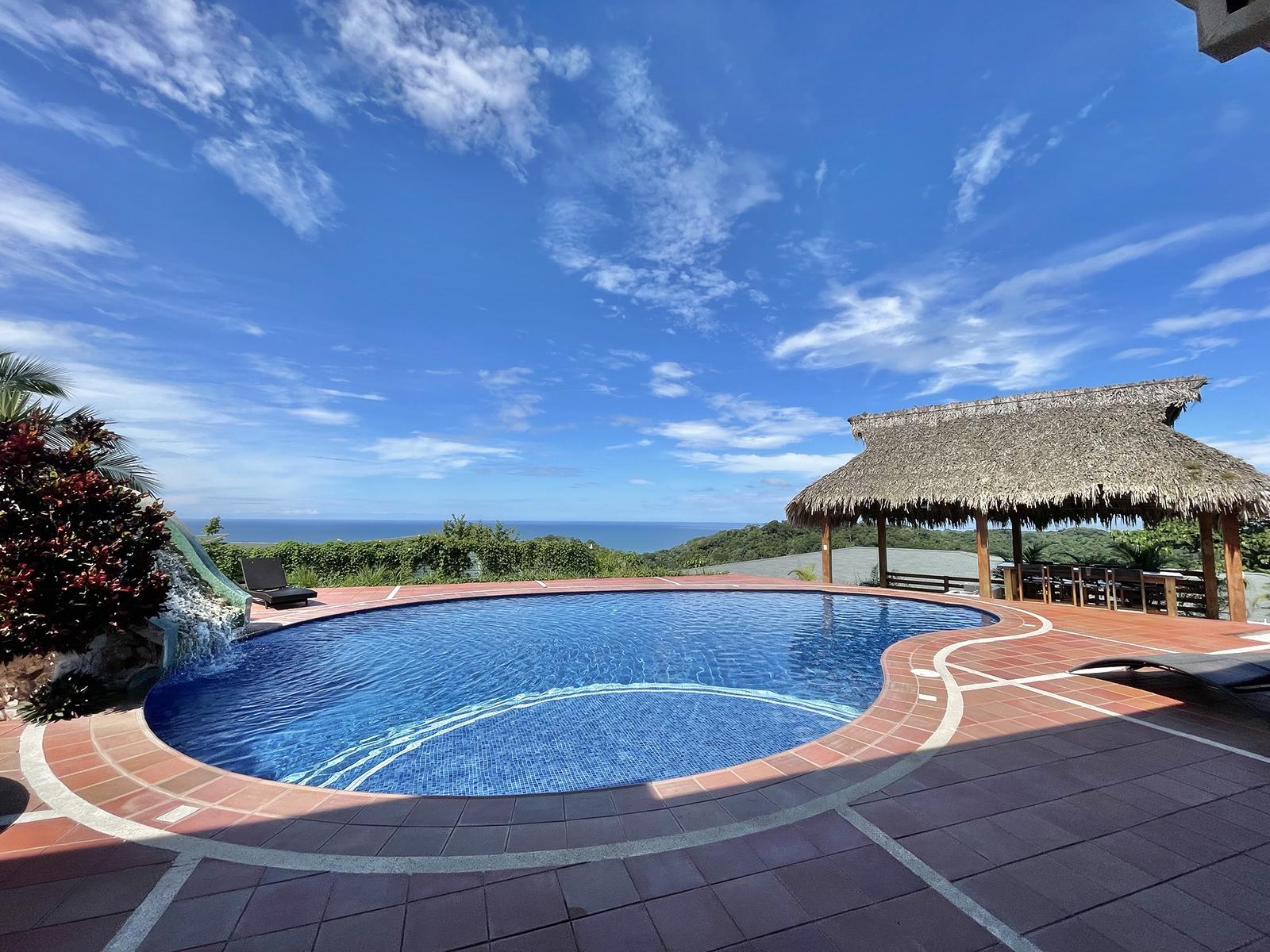 4 Bedroom Ocean-View Villa for Sale, Santa Teresa, Puntarenas, Costa Rica — photo 2