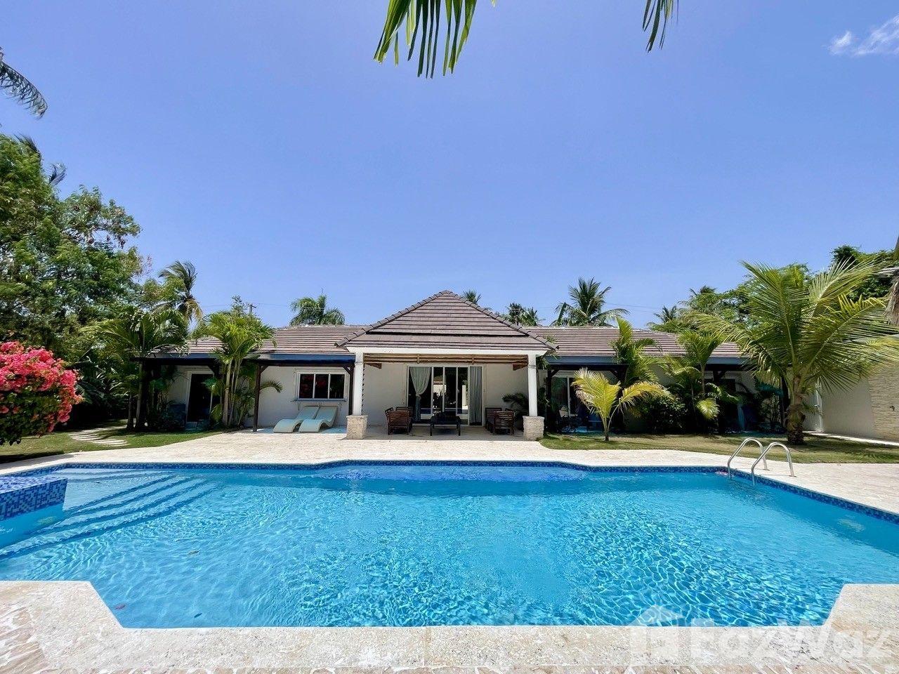 Exceptional 9-Bedroom Villa Near the Beach in Escondido Bay in Sosua, Puerto Plata — photo 1