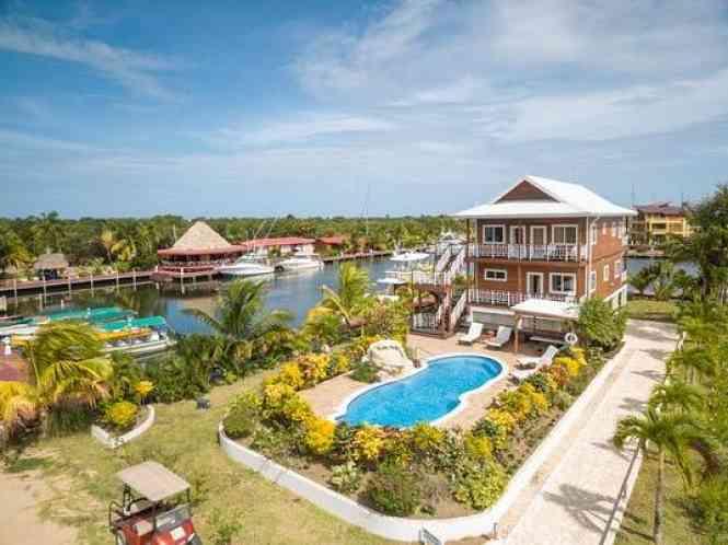 House for sale in Placencia, Belize — photo 1