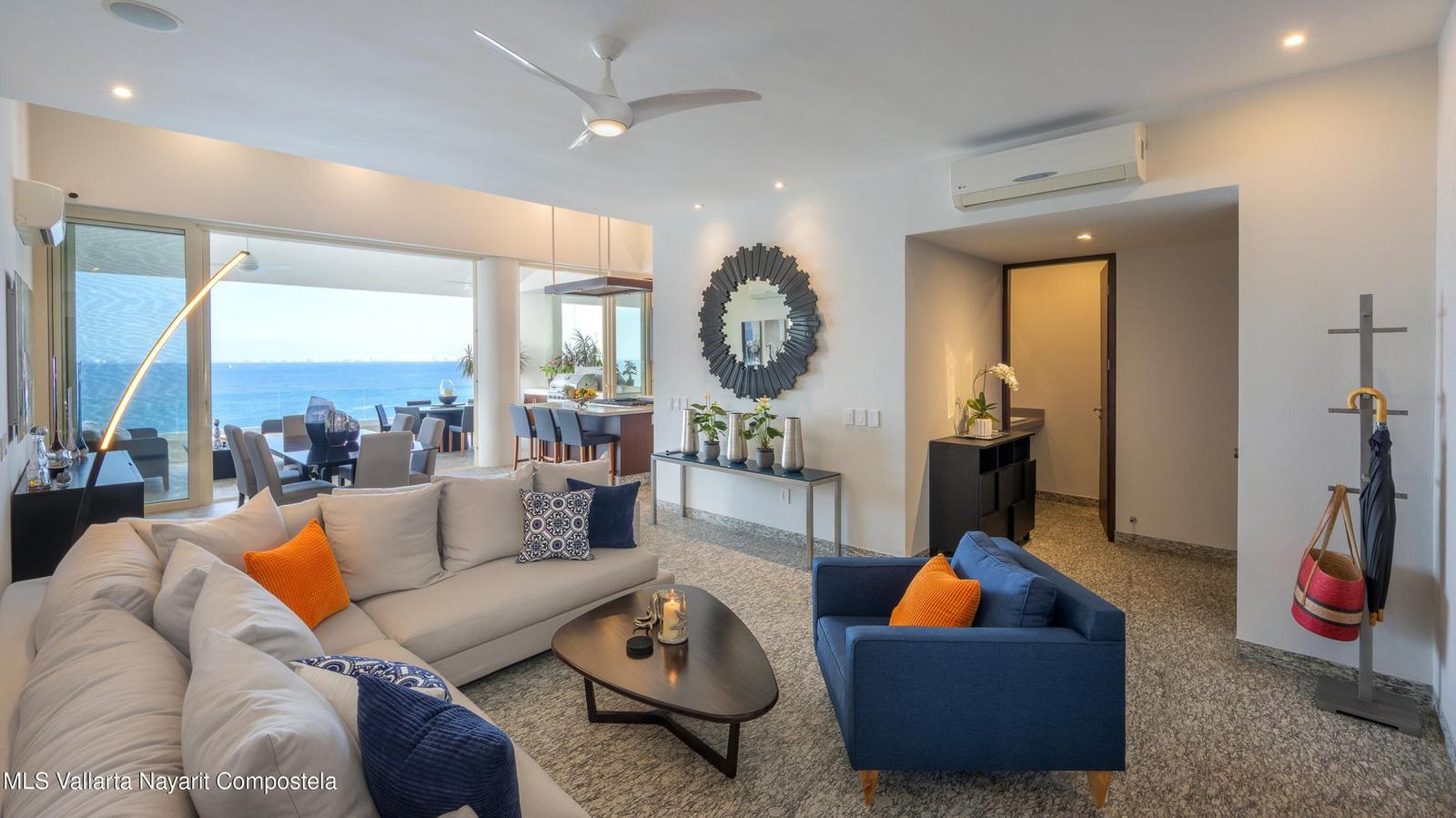 3 Bedroom Beachfront Penthouse Condo for Sale, Arco Sur, Sierra del Mar Los Arcos, Puerto Vallarta, Mexico — photo 4