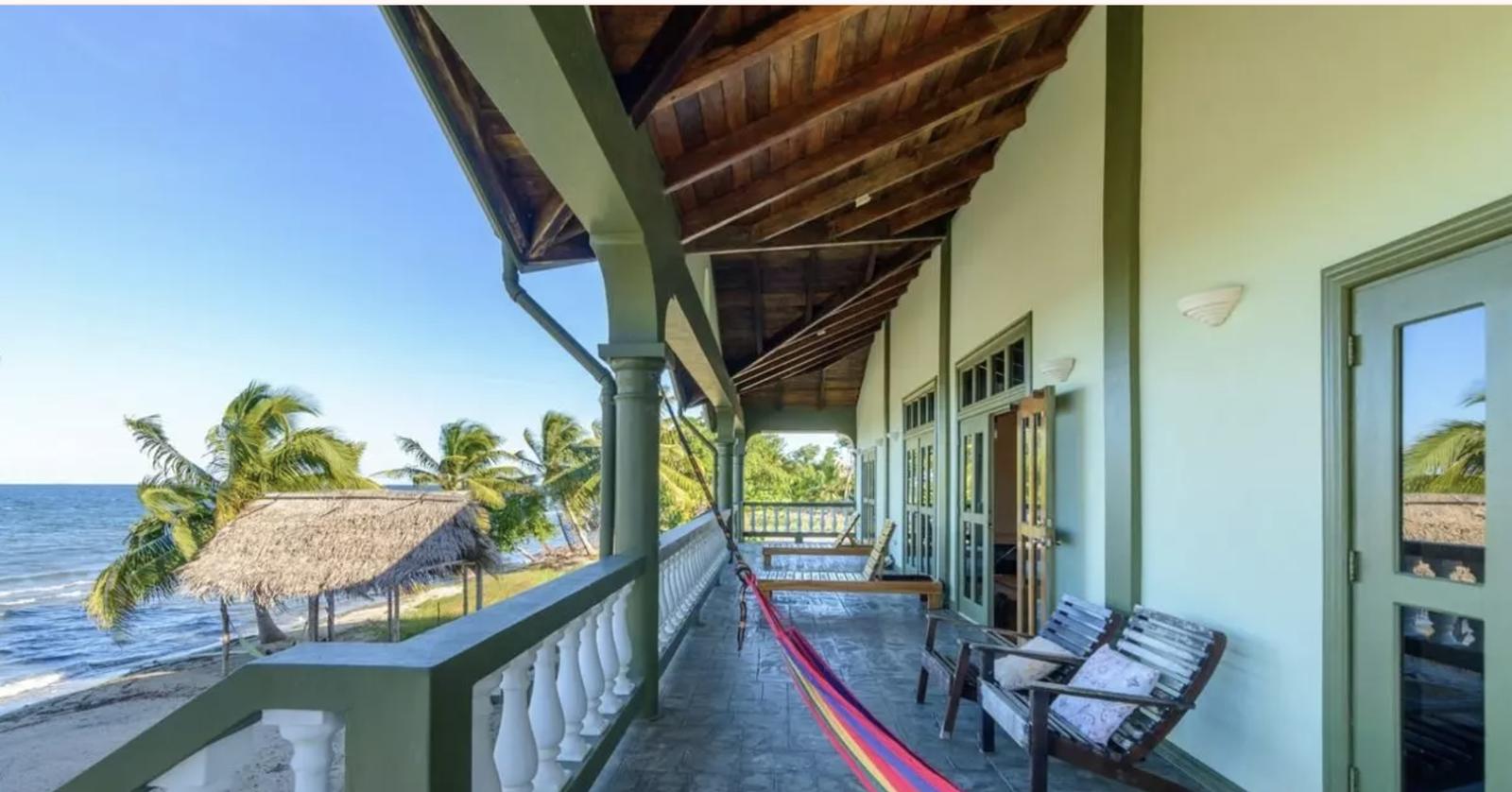 Beautiful Beach House Stann, Creek Belize — photo 4