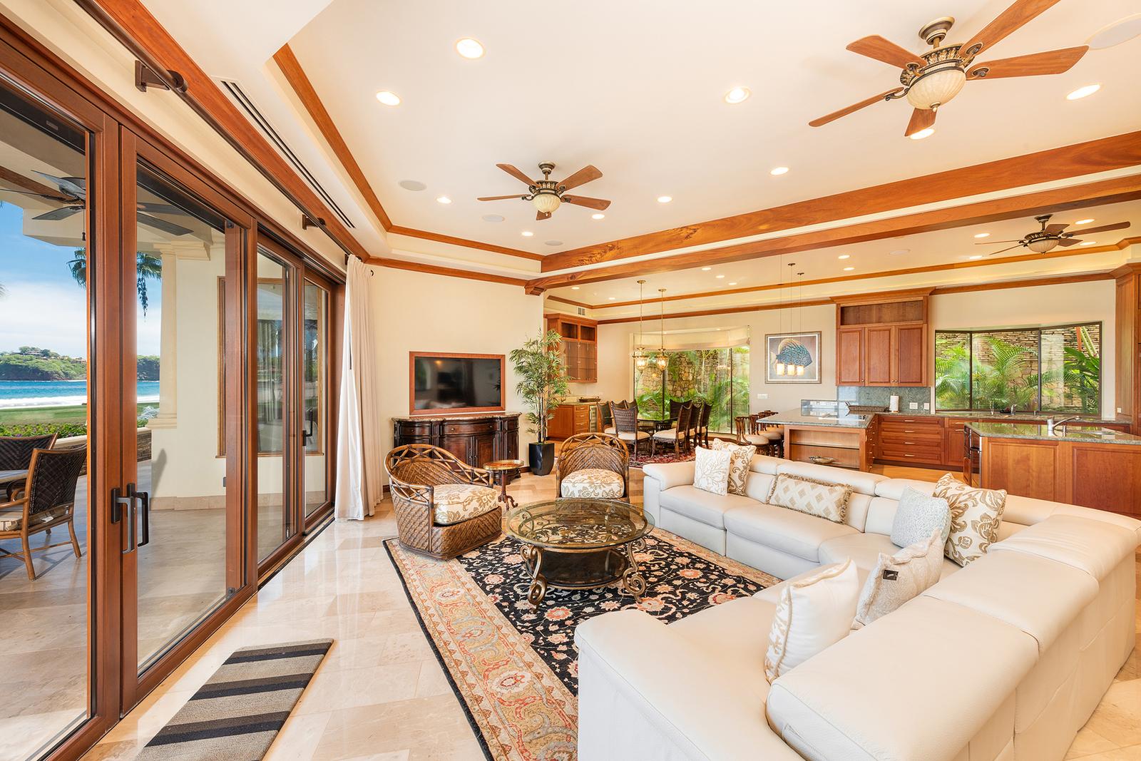 3 Bedroom Beachfront Villa for Sale, The Palms, Flamingo, Guanacaste, Costa Rica — photo 5