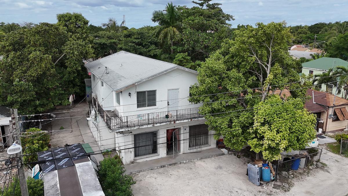 8 Bedroom Commercial Property for Sale in East Street, BS, Bahamas — photo 5