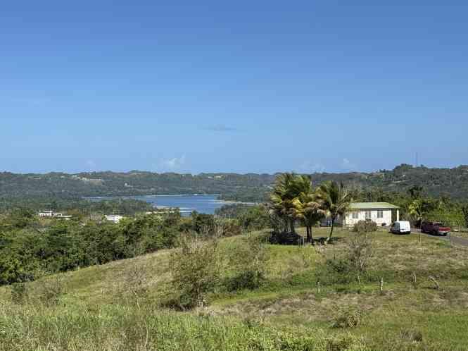 26.75-acre farmland with house, overlooking Lake Guajataca, Puerto Rico — photo 1