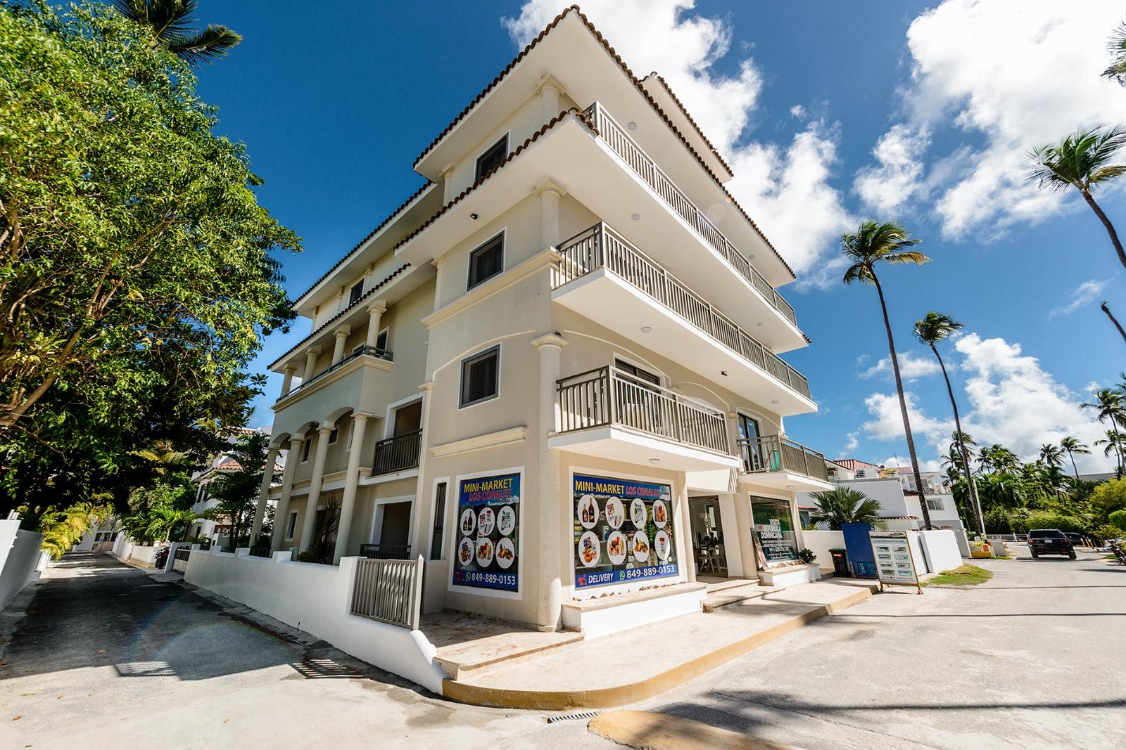 Apart-hotel On The Beach In Los Corales Bavaro — photo 1