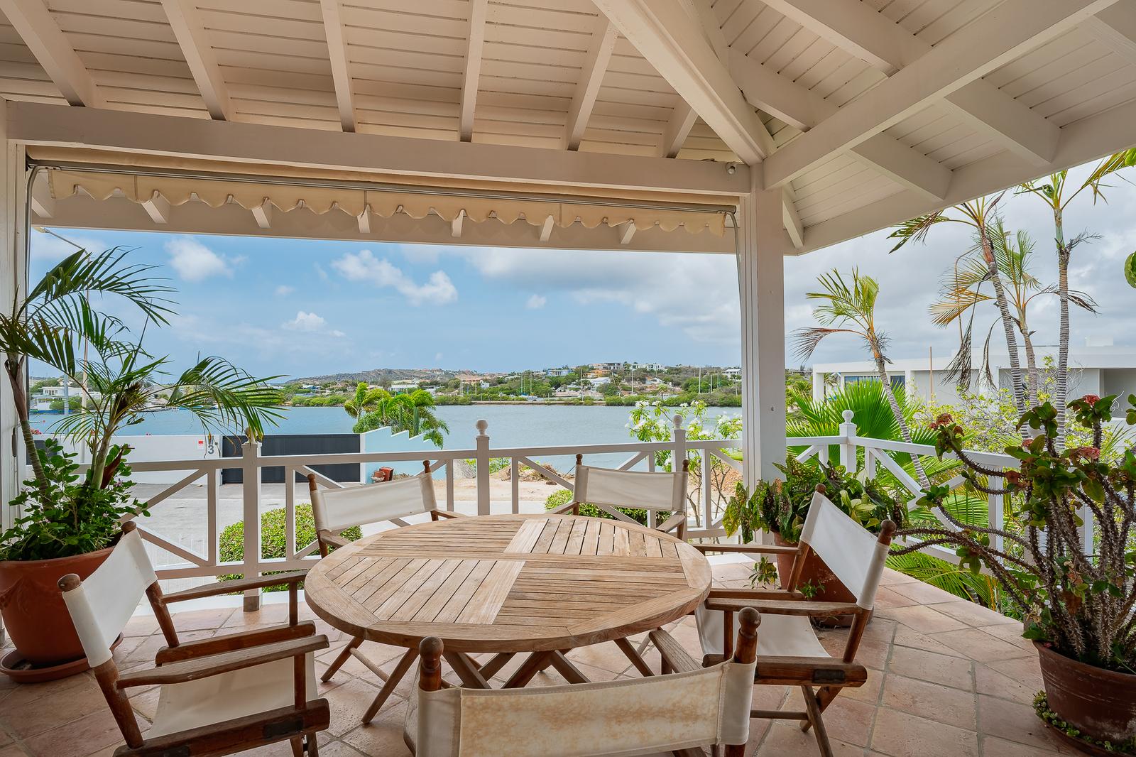 4 Bedroom Waterfront Villa for Sale, Jan Sofat W31, Spanish Water, Curacao — photo 2