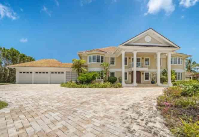 Luxury Home for sale in Paradise Island — photo 2