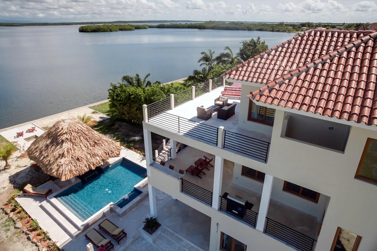 4 Bedroom Luxury Waterfront Home for Sale, Placencia Residences — photo 2