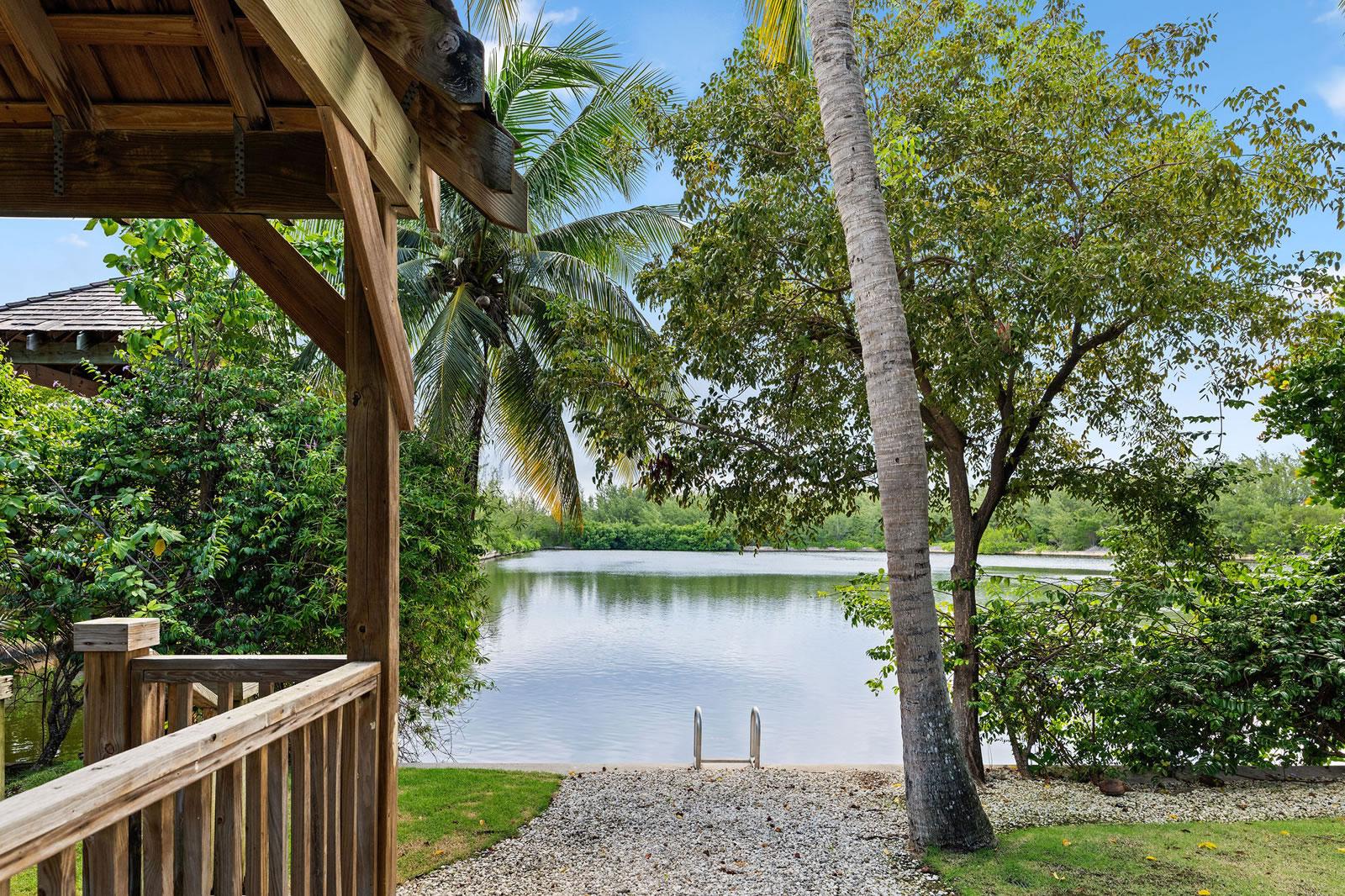 5 Bedroom Canal-Front Home for Sale, Salt Creek, Seven Mile Beach, Grand Cayman — photo 2