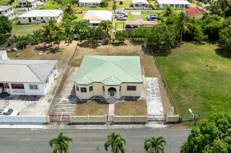 3-bedroom Single Family Home/House for sale — photo 1