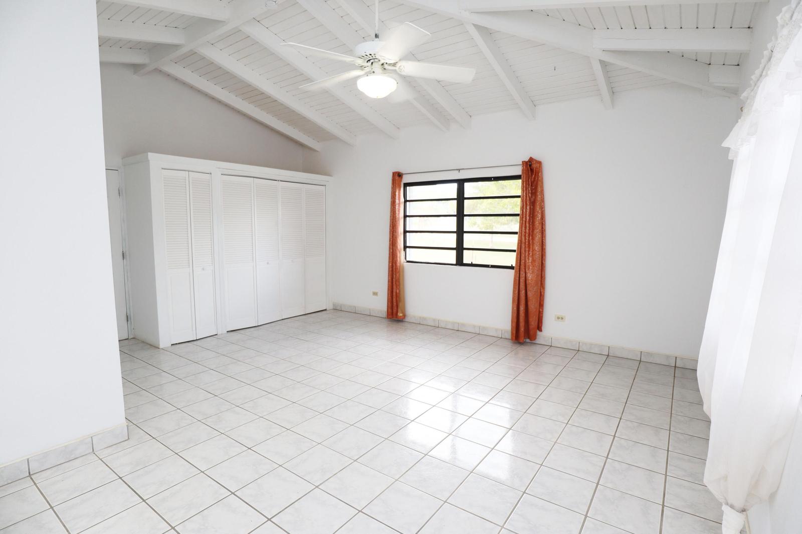 1-bedroom, 1-bathroom apartment for rent in Herman Hill Estate, St. Croix, US Virgin Islands — photo 5