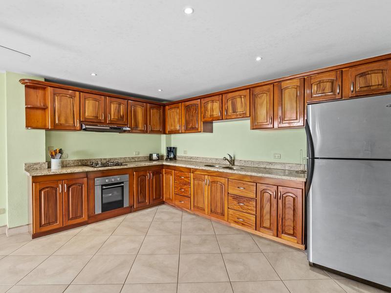 5 Bedroom Home for Sale, Tamarindo, Guanacaste, Costa Rica — photo 3