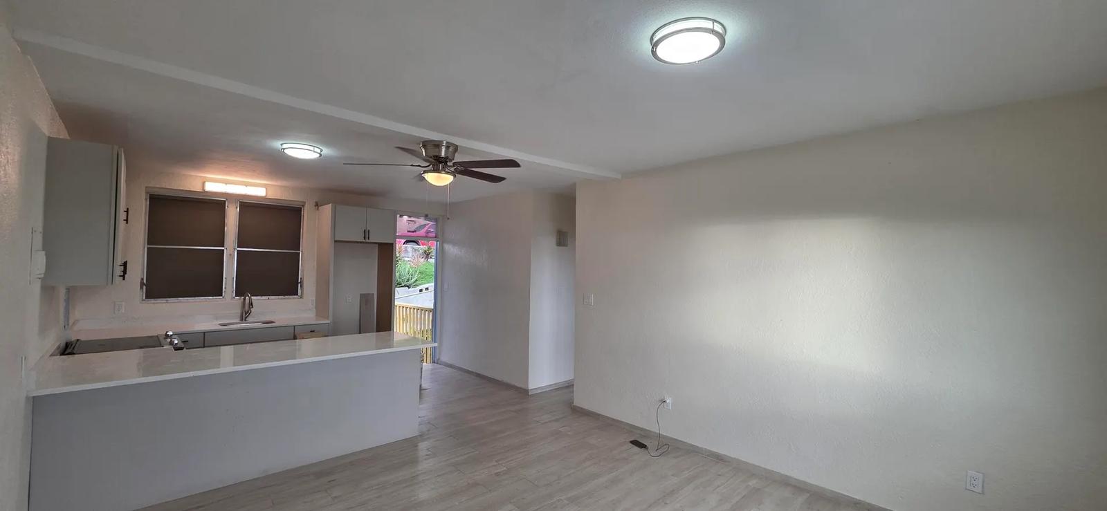 2 Bed, 1 Bath Condo with Harbor View in Plantation Manor — photo 4
