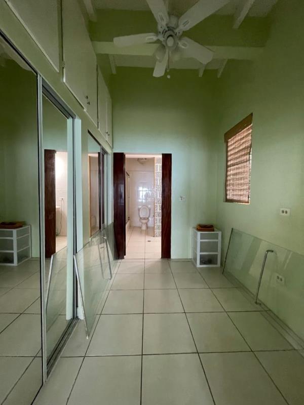 5-bedroom house in Fahie Hill, Tortola with ocean view — photo 2
