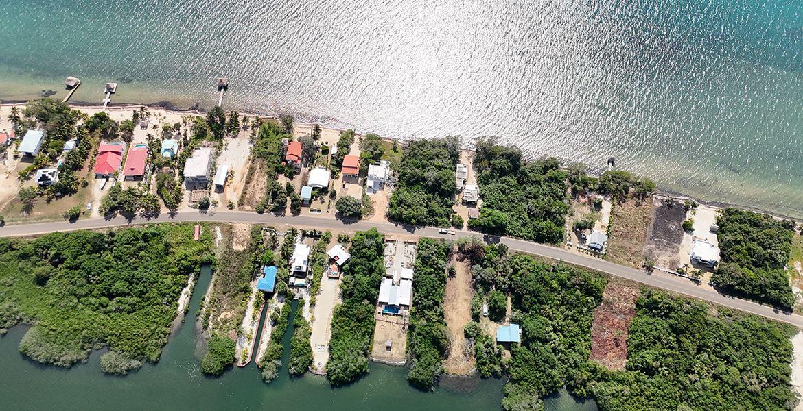 Lot 185 — The Perfect Beachfront Lot — photo 3