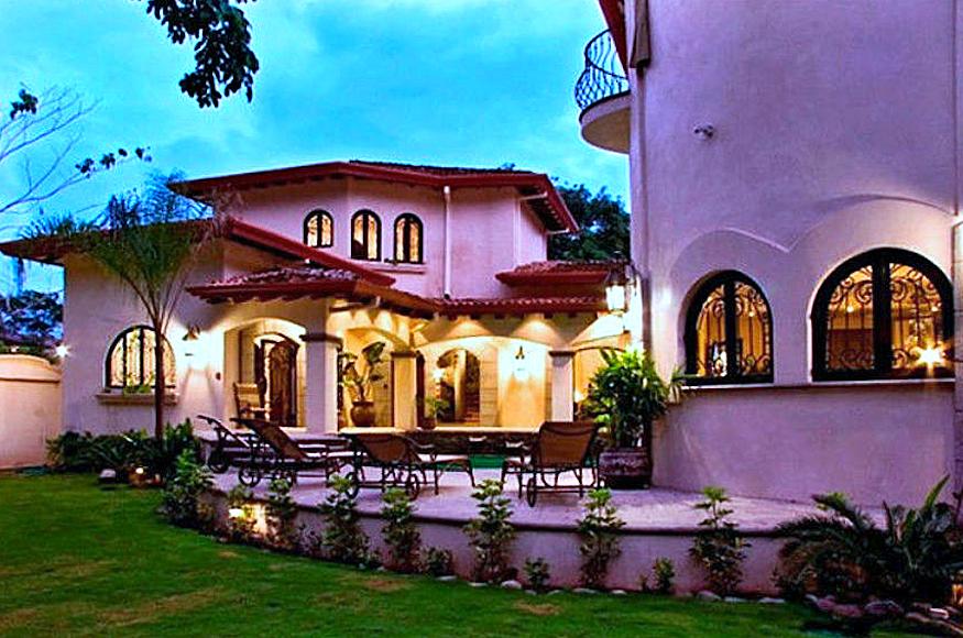 6 Bedroom Luxury Vacation Rental Villa for Sale, Jaco, Garabito, Puntarenas, Costa Rica — photo 3