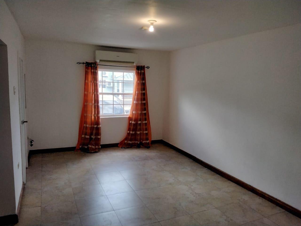 3-bedroom townhouse in Piarco, Larimar Villas — photo 2