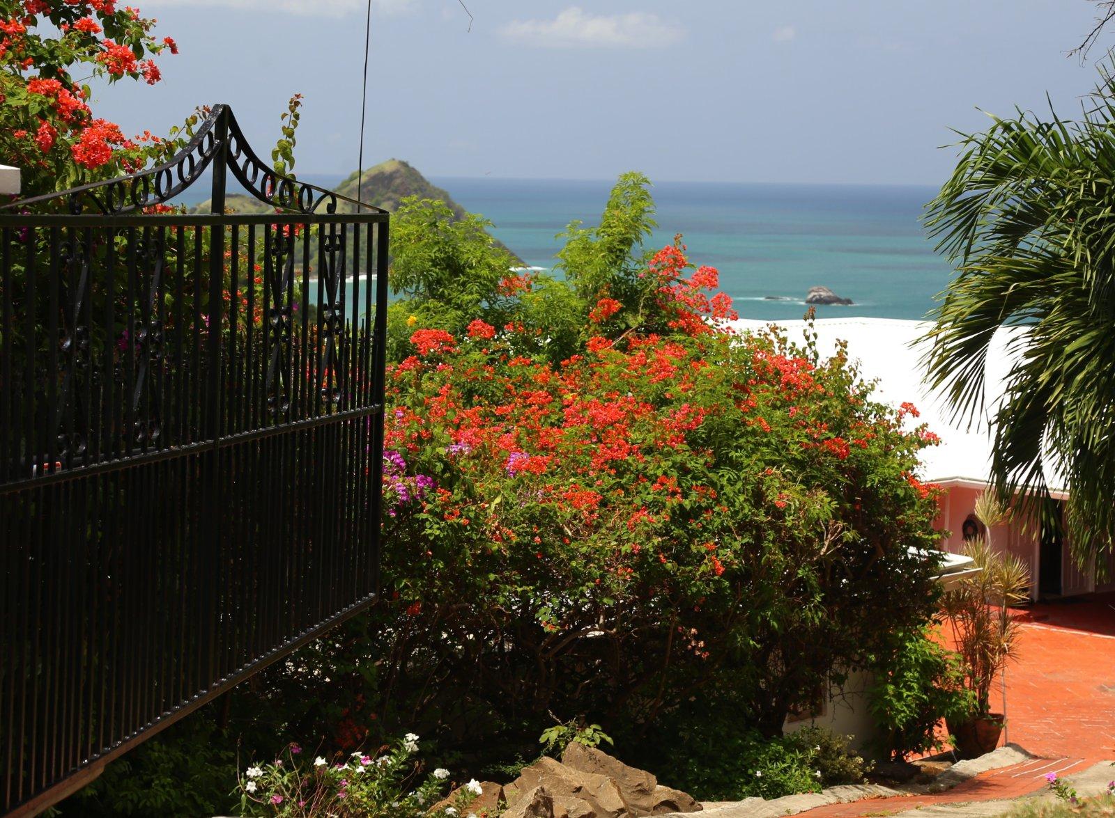 5-bedroom villa in Cap Estate — photo 4