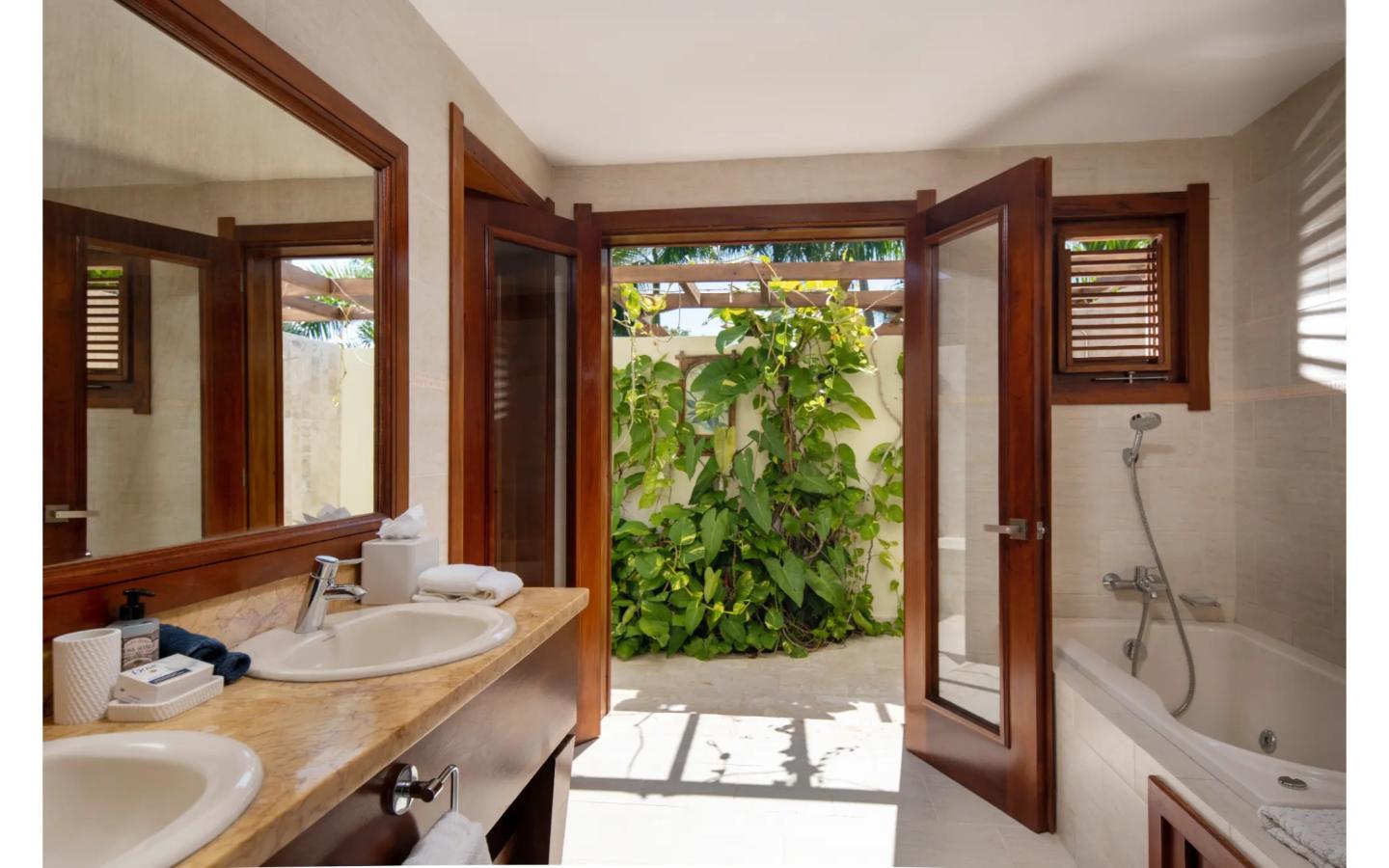 Id-3004 Four Bedroom Villa For Sale In Puntacana Resort And Club — photo 5