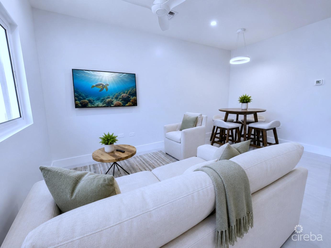 1-bedroom condo in George Town, Grand Cayman, furnished — photo 5