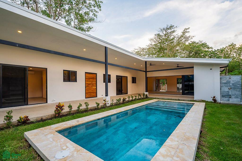 3-bedroom home in Playa Avellanas — photo 5