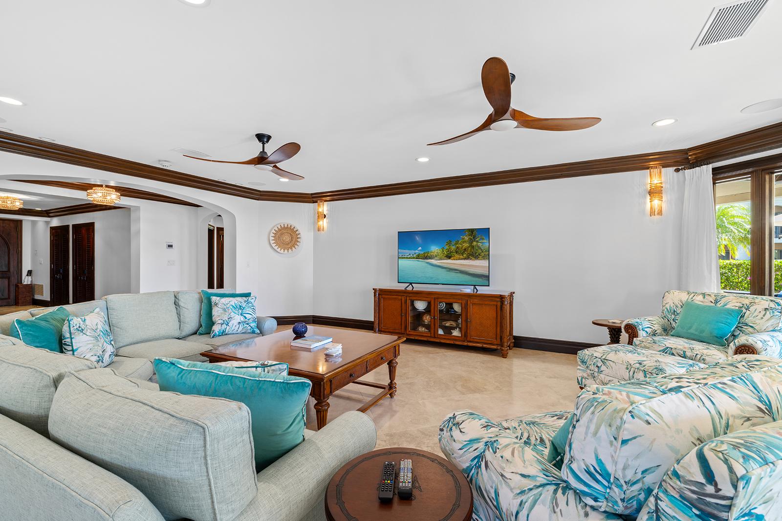 3-bedroom condominium at Somerset Resort, Grace Bay — photo 4