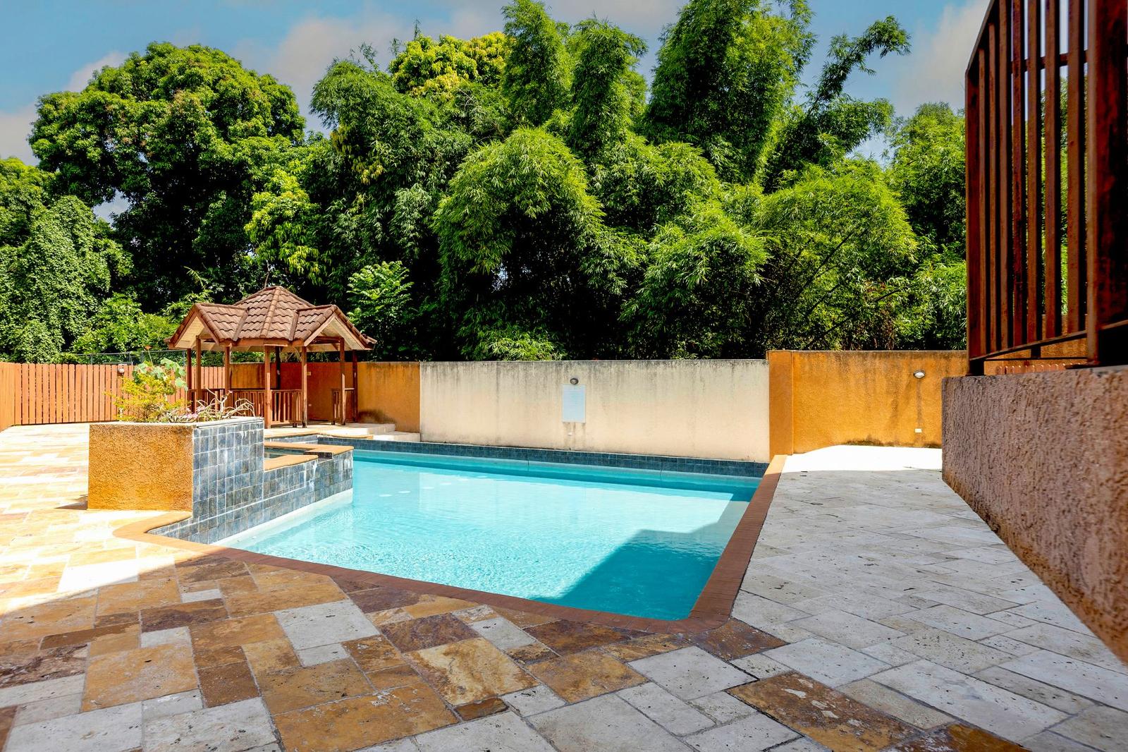 5 Bedroom Townhouse for Sale, Jumeriah, 11-10-12 Dillsbury Avenue, Jacks Hill, Kingston 6, Jamaica — photo 4