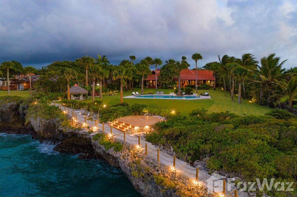 Sea Horse Ranch Stunning Oceanfront Villa V5819SHR in Sosua — photo 2