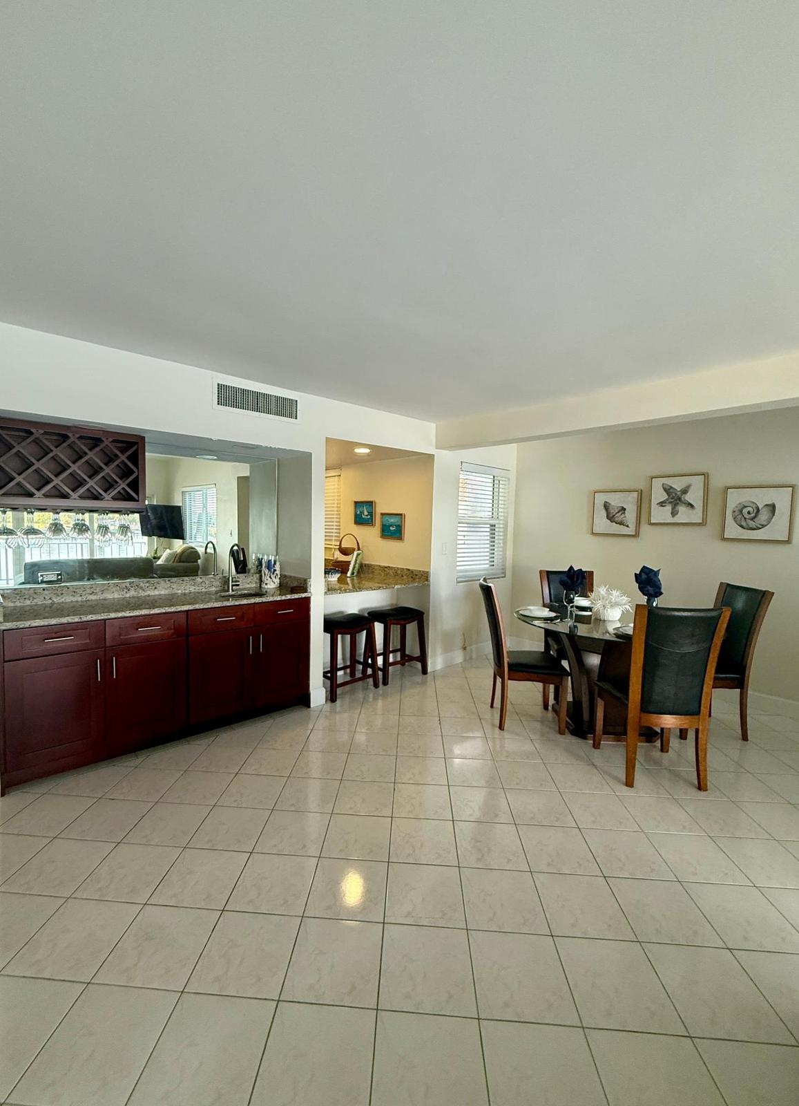 3-bedroom apartment on Bell Channel Road, Grand Bahama — photo 5