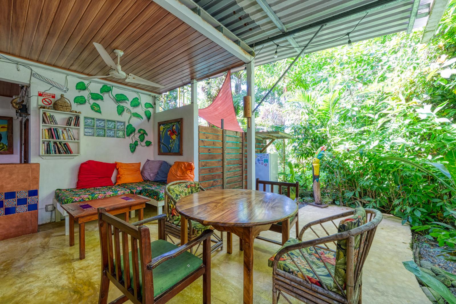 Turnkey Hotel for Sale, Dominical, Puntarenas, Costa Rica — photo 4