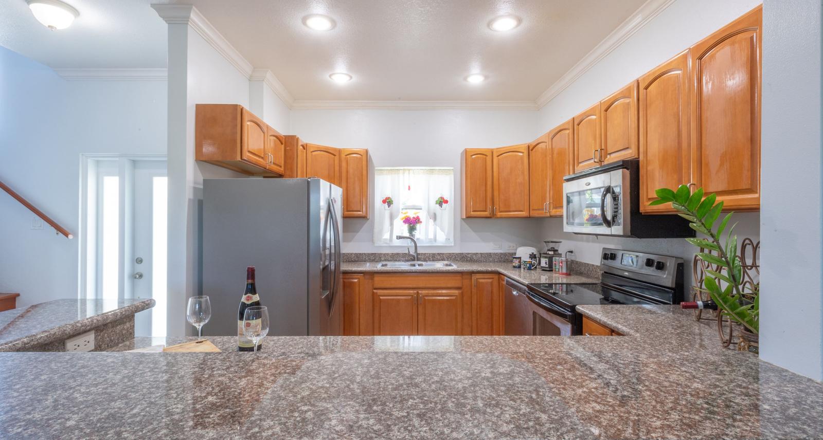 2 Bedroom Condo for Sale in George Town, Cayman Islands — photo 1