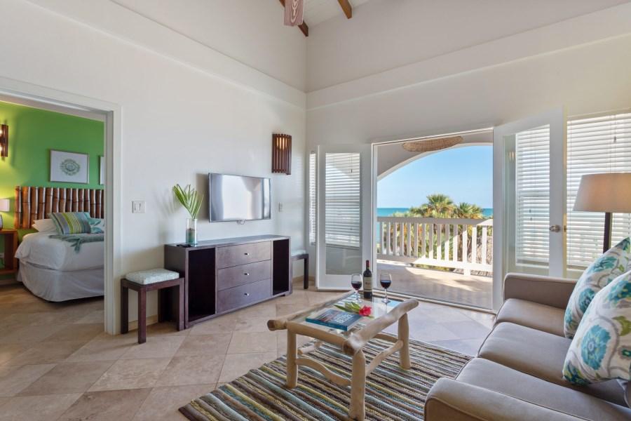 2-bedroom beachfront condo in Maya Beach, Umaya Resort — photo 3