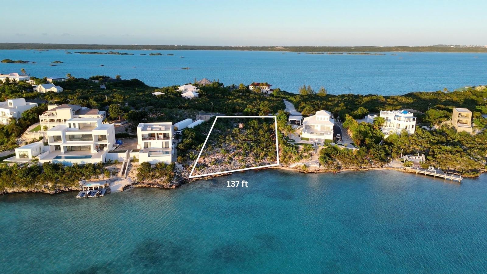 Waterfront lot in Chalk Sound, Providenciales — photo 4